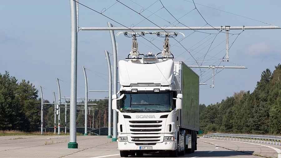 Oberleitungs-Lkw, Fahrszene auf der erweiterten eHighway Teststrecke