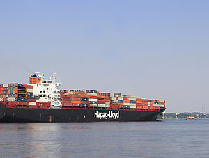 Hapag-Lloyd-Schiff