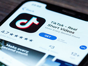 TikTok auf Smartphone