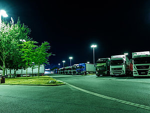 Lkw Parkplatz Nacht