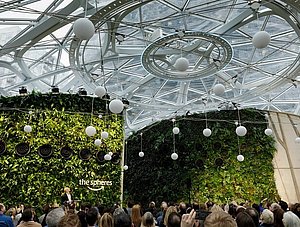 Amazon Spheres von innen