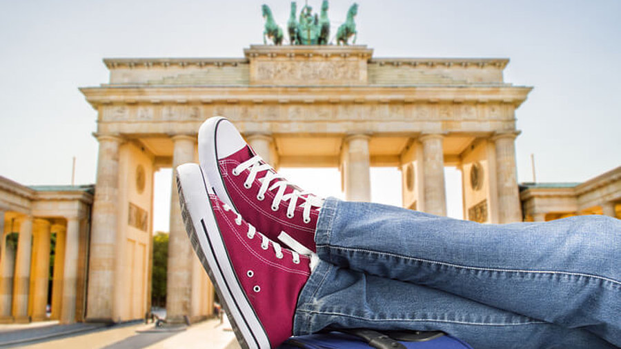 Jeans vor Brandenburger Tor