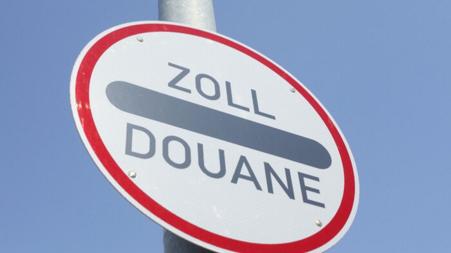 Zoll-Schild