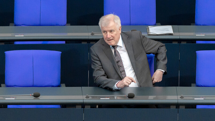 Innenminister Horst Seehofer im Bundestag