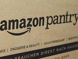 Karton des Lieferservices Amazon Pantry