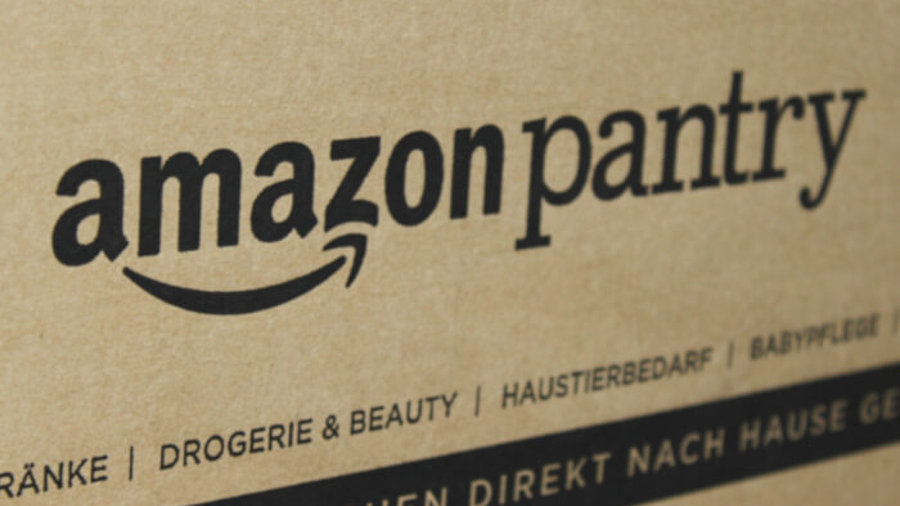 Karton des Lieferservices Amazon Pantry