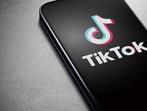 TikTok auf Smartphone