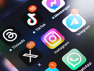 Social Media App-Icons auf dem Smartphone