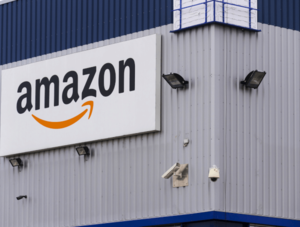 Logistikzentrum des Online-Konzerns Amazon