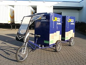 GLS Lastenfahrrad mit Anhänger