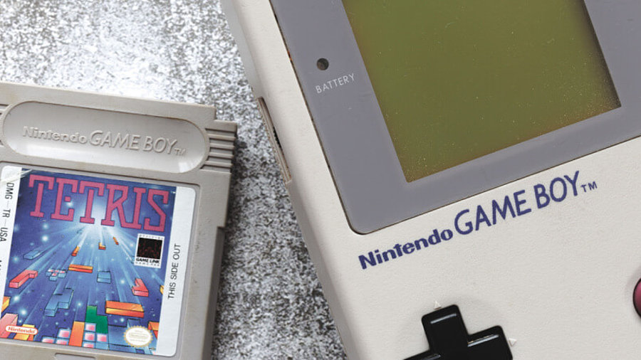 Gameboy mit dem ber&uuml;hmten Videospiel Tetris
