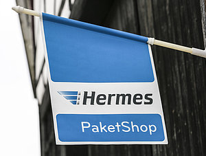 Fahne Hermes Paketshop