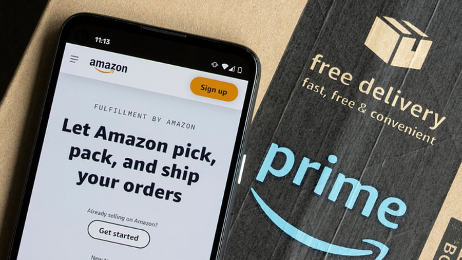 Amazon FBA Dienst auf Smartphone