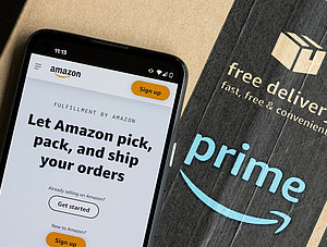 Amazon FBA Dienst auf Smartphone