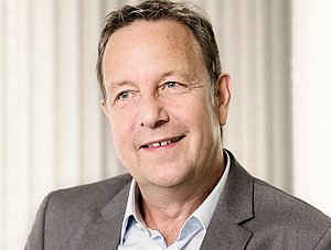  Ralf Kleber