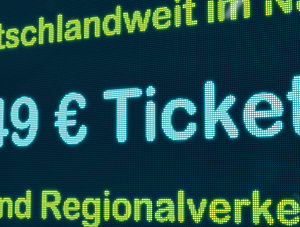 Digitale Anzeige zum 49-Euro-Ticket