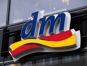 Dm Logo 