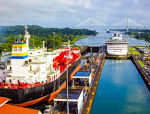 Blick auf den Panamakanal