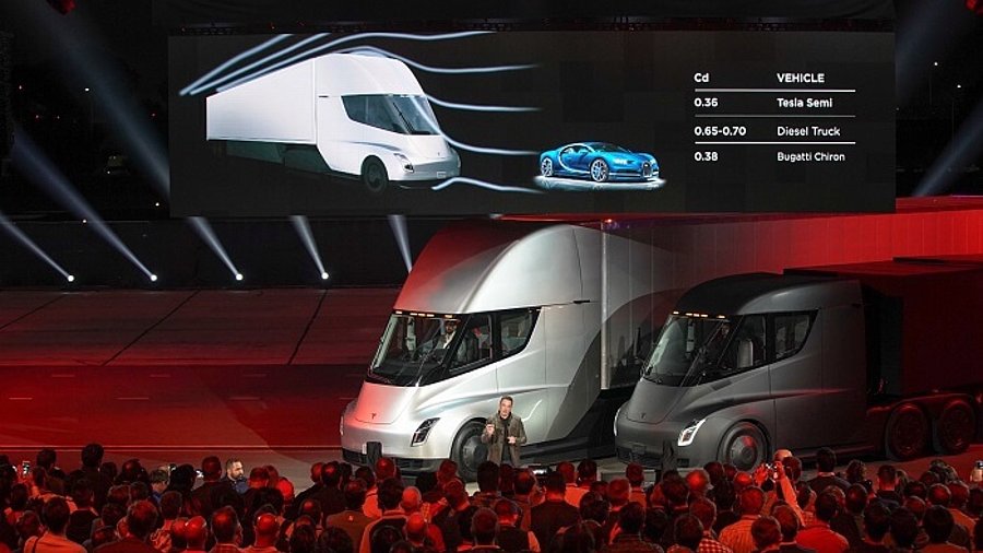 Tesla Semi Elon Musk