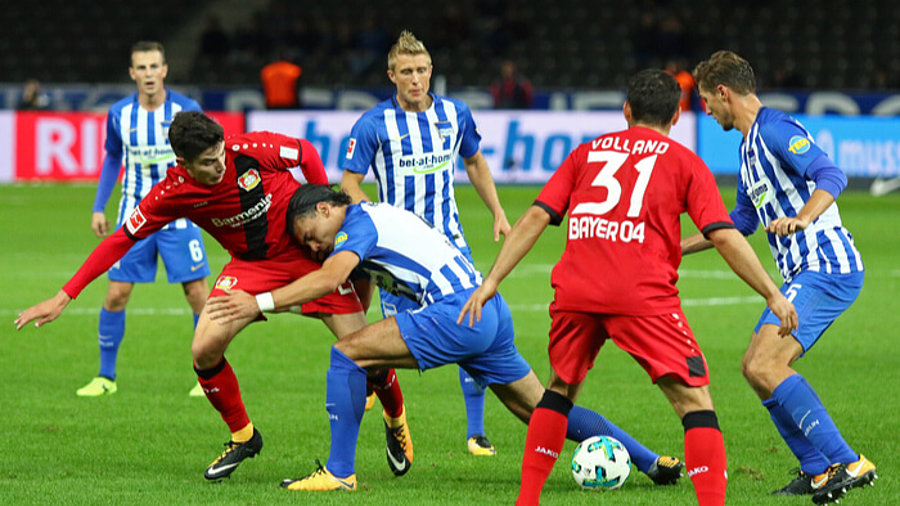 Fußball Bundesliga Leverkusen-Hertha