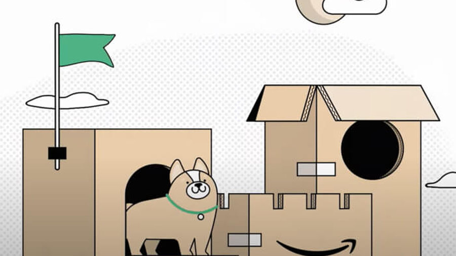 Amazon: Schloss aus Kartons