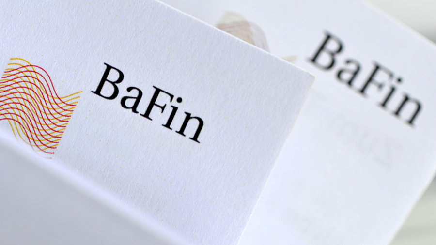 Dokumente mit Logo der BaFin