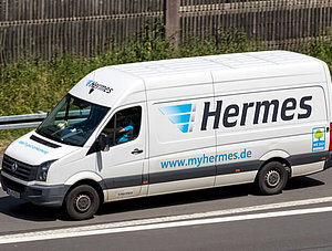 Hermes Zustellerfahrzeug