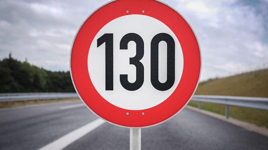 Schild 130 km/h