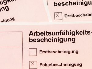 Drei Arbeitsunf&auml;higkeitsbescheinigungen