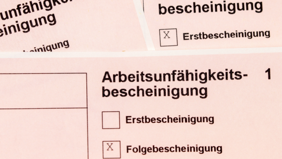 Drei Arbeitsunf&auml;higkeitsbescheinigungen