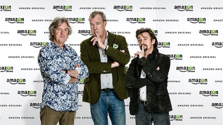 Clarkson, May und Hammond vor einer Amazon-Wand