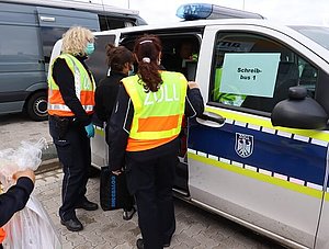 Schwerpunktprüfung Logistikgewerbe des Hauptzollamts Kiel in Bad Oldesloe am 17.08.2021