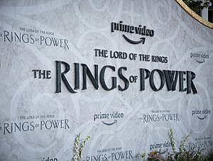 The Rings of Power Schriftzug