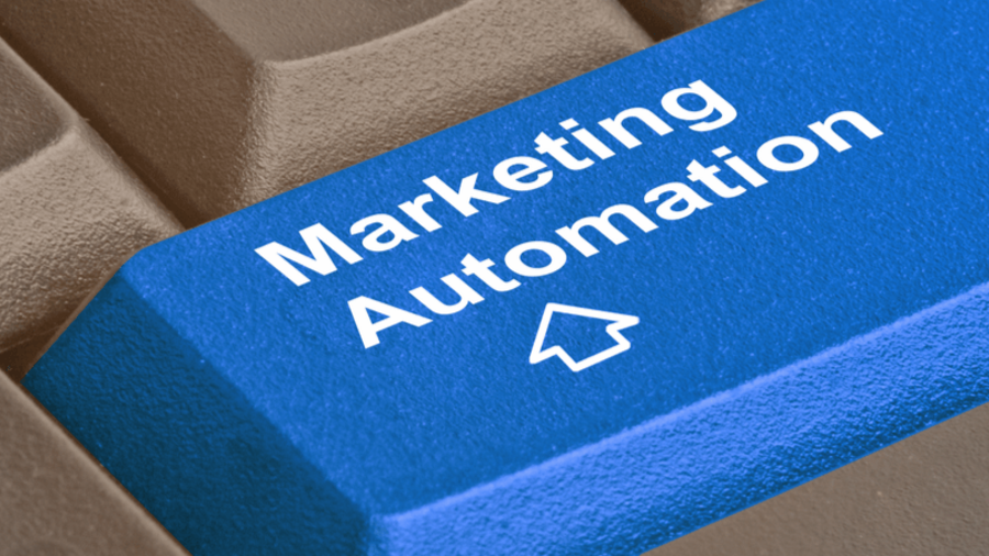 Marketing Automation auf Tastatur