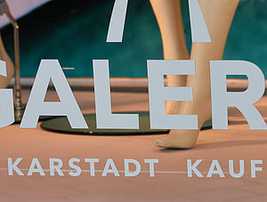 Schaufenster bei Galeria Karstadt Kaufhof