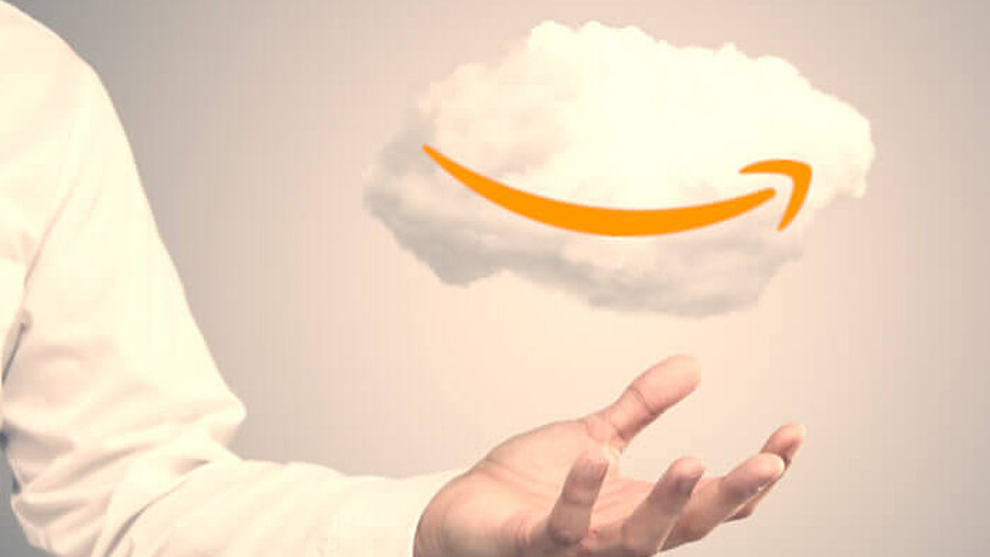 Amazon-Smile in einer Wolke