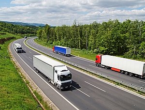 Lkw auf Autobahn