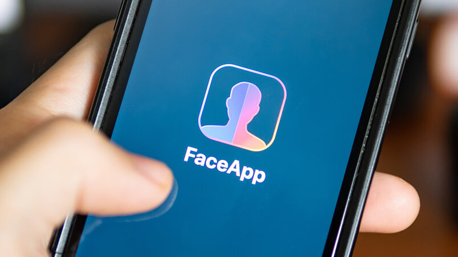 FaceApp auf einem Smartphone