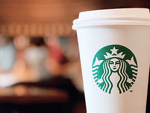 Starbucks-Kaffeebecher