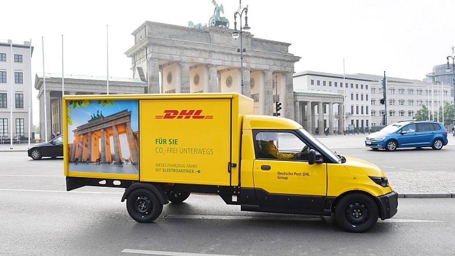 StreetScooter der DHL in Berlin