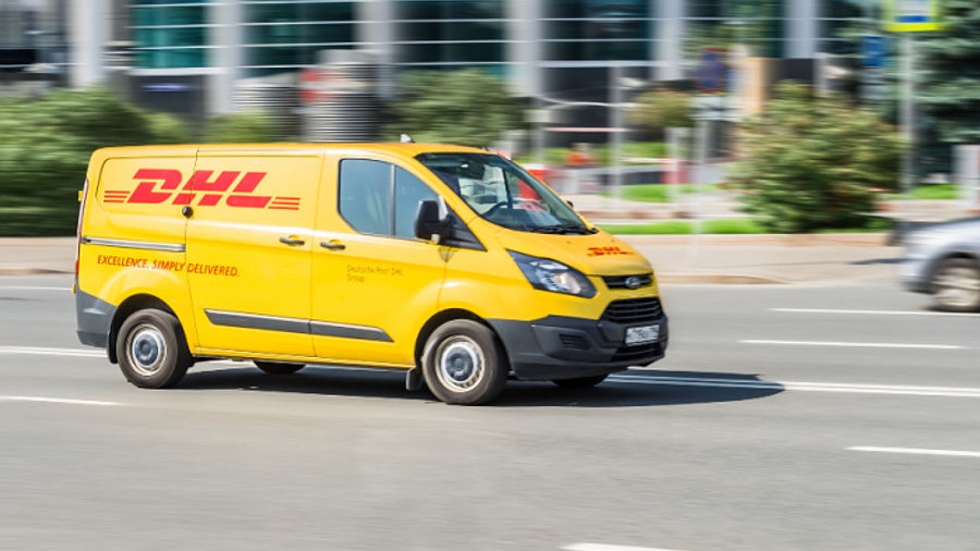 DHL Transporter