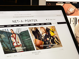 Website Net-a-Porter auf Laptop