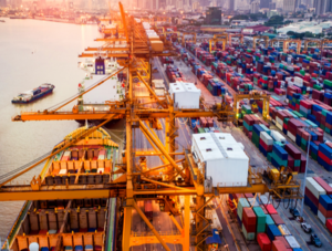 Logistik am Containerhafen