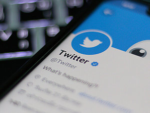 Twitter-App auf einem Smartphone