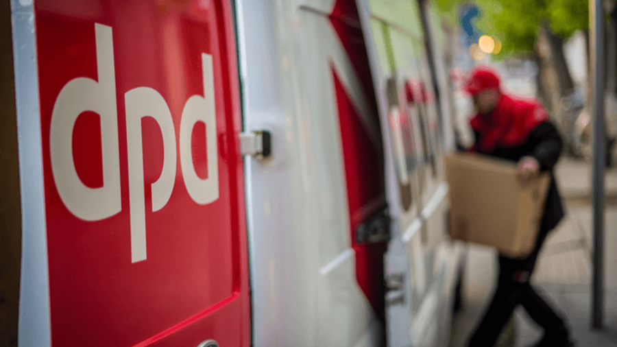 DPD Transporter und Zusteller