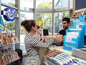 Hermes PaketShop am ZOB Poppenbüttel