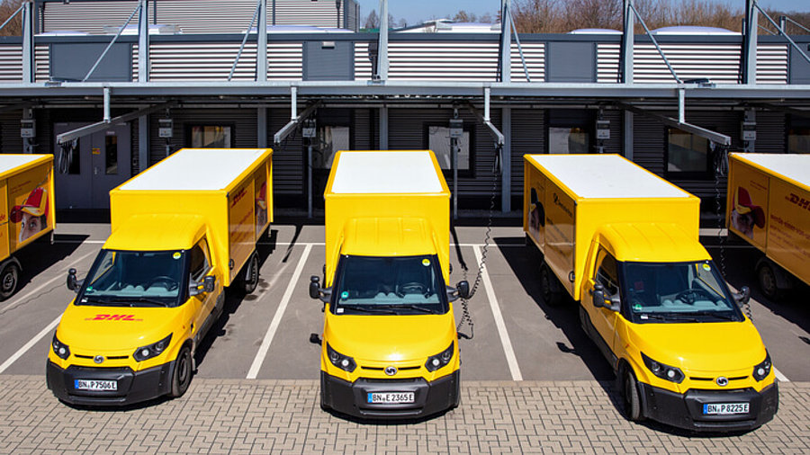 StreetScooter am Deutsche Post Depot