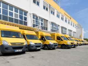 Transporter der Deutschen Post DHL Group