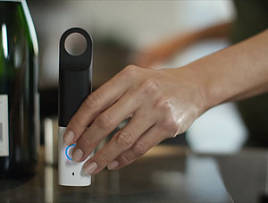 Amazon Dash Stick mit Alexa, Screenshot Youtube-Video