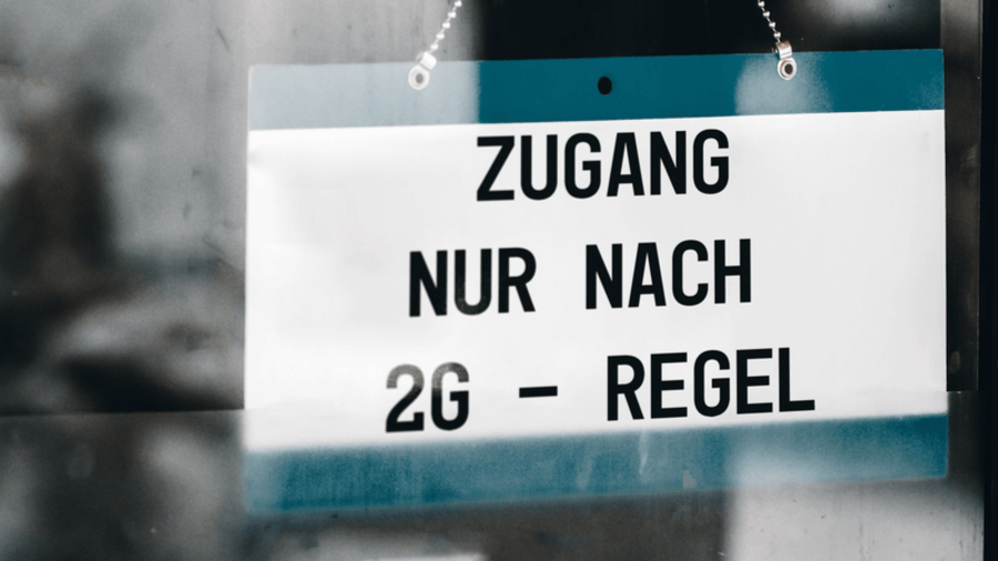 Schild Zutritt nur mit 2G-Regel